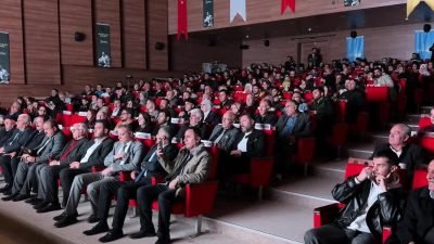 Kürt sanatçı Dengbej Kazo'nun 65. sanat yılında hayatını konu alan “Dengbej