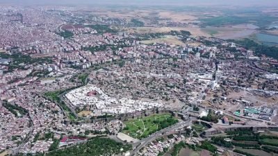 “Diyarbakır’ın kalbi” ve yönetim merkezi konumundaki Amida Höyük’te yapılan kazılar