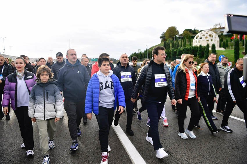 46-istanbul-maratonu-imamoglu-bugun-burada-atilan-kosulan-her-adimin-memleketimiz-icin-guzel-adimlar-olmasini-diliyorum
