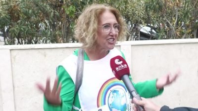 ANKA Haber Ajansı'na konuşan emekliler, düşük olan maaşlarının erimesinden şikayet