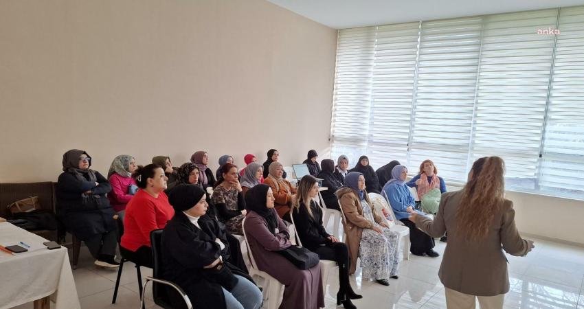 Esenyurt Belediyesi’nin düzenlediği Çocuk İhmal ve İstismarını Önlemeye Yönelik Farkındalık