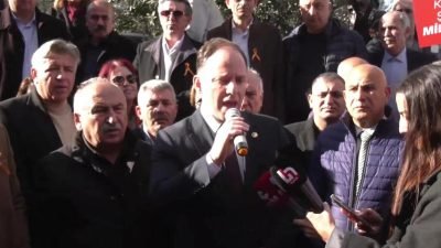Esenyurt Belediye Başkanı Ahmet Özer'in tutuklanıp yerine kayyum atanmasına karşı