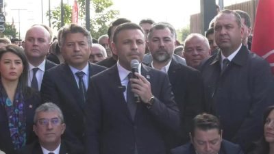 Esenyurt Belediyesi Başkanı Prof. Dr. Ahmet Özer’in görevden alınarak yerine