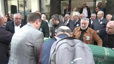 İzmir'de 71 yaşında hayatını kaybeden eski CHP İzmir İl Başkanı