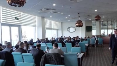 Gemlik Belediye Başkanı Şükrü Deviren, muhtarlarla bir araya gelmeye devam