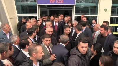 İstanbul Büyükşehir Belediye Başkanı Ekrem İmamoğlu, yerine kayyum atanan Mardin