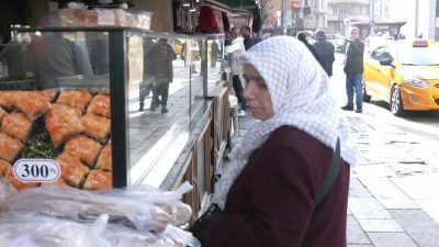 CHP Genel Başkanı Özgür Özel’in yeni yılda asgari ücretin en az
