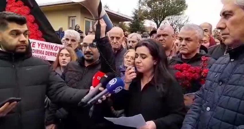 Çalıştığı aile sağlığı merkezinden çıktıktan sonra evine gitmek üzere kaldırımda