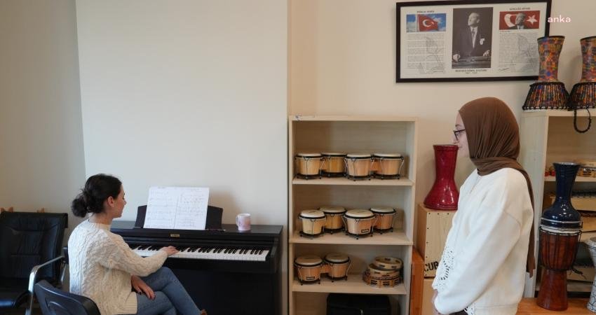 Kartal Belediyesi tarafından kurulan Sanat Akademisi’nin müzik bölümü için düzenlenen