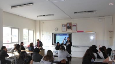 Kartal Belediyesi Sağlık Hizmetleri, toplumu bilinçlendirmeye yönelik projelerini sürdürüyor. Bu
