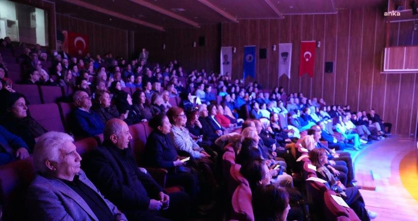 Kartal Belediyesi, 24 Kasım Öğretmenler Günü’ne özel bir konser düzenledi.