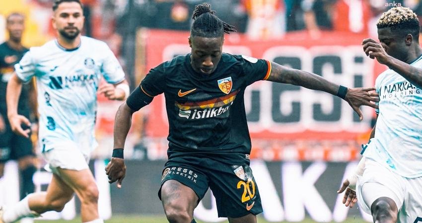 Süper Lig'in 11. haftasında Kayserispor Adana Demirspor karşılaşması 0-0 beraberlikle
