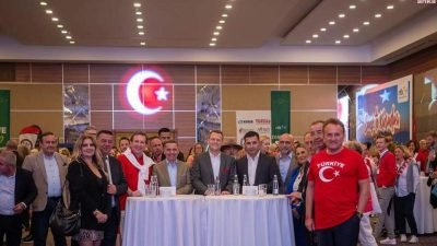 Kuşadası Belediyesi, RTK Reiseland tarafından düzenlenen Türk-Alman Dostluk Gecesi’ne ev