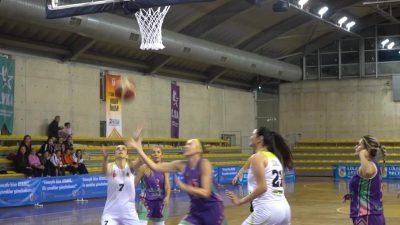 Lüleburgaz Belediyesi’nin 7’ncisini düzenlediği Kadınlar Basketbol Turnuvası Cumhuriyet Kupası, 1-3
