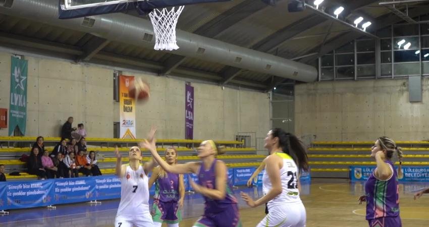 Lüleburgaz Belediyesi’nin 7’ncisini düzenlediği Kadınlar Basketbol Turnuvası Cumhuriyet Kupası, 1-3