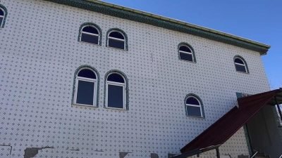 Malatya’da, Yaka Mahallesi’nde bir hayırseverin kendi arazisi üzerine yapımına izin