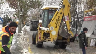 Yoğun kar yağışı sonrası Malatya genelinde kapalı olan 308 mahallenin