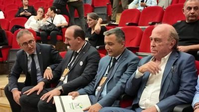 Manavgat Belediye Başkanı Niyazi Nefi Kara, Akdeniz Üniversitesi tarafından bu