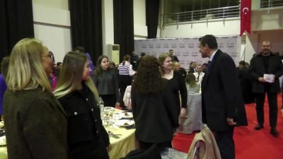 24 Kasım Öğretmenler Günü dolayısıyla düzenlenen programda belediye bünyesinde görev