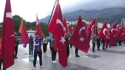 Manisa'da 24 Kasım Öğretmenler Günü, düzenlenen programla kutlandı. Atatürk ve