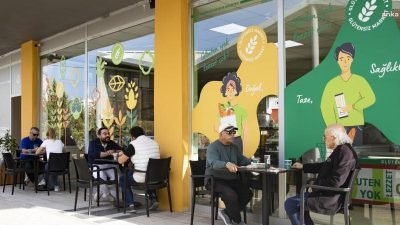 Mersin Büyükşehir Belediyesi,  bir ilke daha imza atarak "Glütensiz