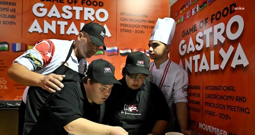 Muratpaşa’daki özel çocuklar, Gastro Antalya’da yarıştı Muratpaşa Belediyesi’nden hizmet alan özel gereksinimli çocuklar, Cam Piramit’te düzenlenen