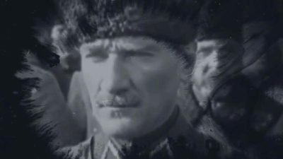 İYİ Parti Genel Başkanı Müsavat Dervişoğlu, Gazi Mustafa Kemal Atatürk'ün