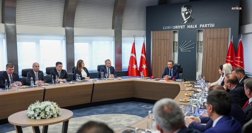 CHP Genel Başkanı Özgür Özel, 30 Kasım Cuma günü, partisinin
