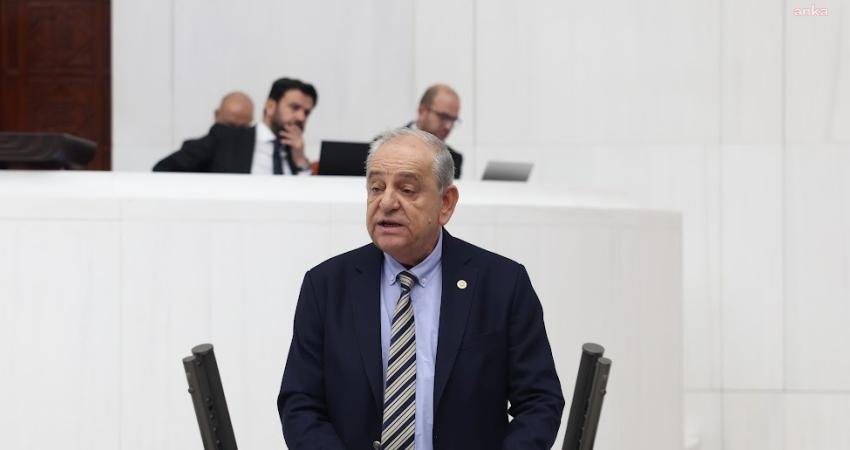 CHP İzmir Milletvekili Rıfat Nalbantoğlu, İzmir Büyükşehir Belediyesi'ne 3 milyon