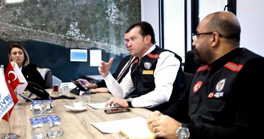 Silivri Belediye Başkanı Bora Balcıoğlu, Silivri Afet Koordinasyon Merkezi’nde ilçeyi