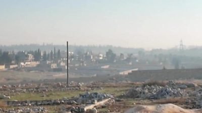 Suriyeli muhalif gruplar Suriye ordusunun kontrolündeki bölgelere yönelik ilerleyişlerine devam ediyor.