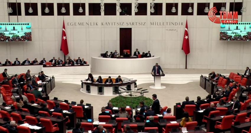 TBMM Genel Kurulu'nda ateşli silahlara ve yetkisiz çakar kullanımına ilişkin ceza