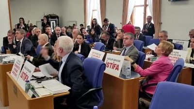 TBMM Plan ve Bütçe Komisyonu'nda Sağlık Bakanlığı bütçe görüşmeleri sürüyor.