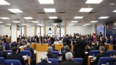 CHP Aydın Milletvekili Bülent Tezcan, Adalet Bakanlığı'nın 2025 yılı bütçesi