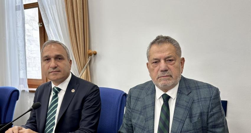 CHP İstanbul Milletvekili ve Eğitimden Sorumlu Genel Başkan Yardımcısı Suat