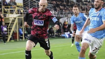 Süper Lig’in 14.haftasında Alanyaspor sahasında karşı karşıya geldiği Trabzonspor’u 2-1