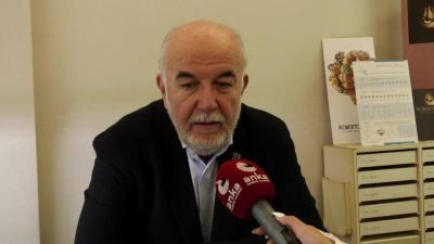  Cari açığı artırdığı gerekçesi ile 2023 yılının ağustos ayında altın
