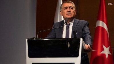TÜSİAD Yönetim Kurulu Başkanı Orhan Turan, TÜSİAD’ın düzenlediği “Enerji, Sanayi
