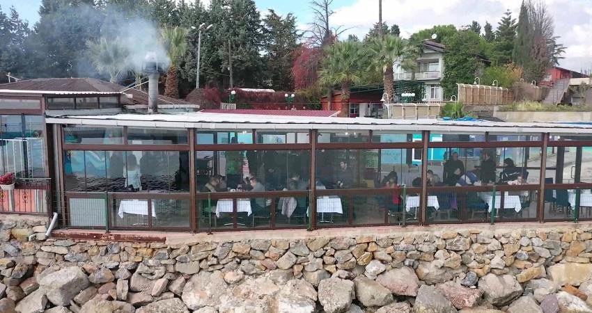 Tuzla Belediyesi, Palmiye Balık Tesisi’nin tadilata alınmasının ardından vatandaşların balık