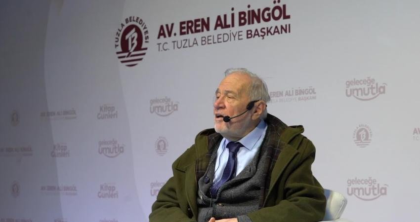 Tuzla Belediyesi tarafından düzenlenen Kitap Günleri’nin ikinci konuğu, Prof. Dr.