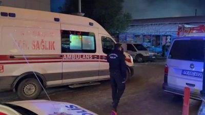 Van'da Mısır Çarşısı'nda çıkan yangında çok sayıda dükkan kullanılamaz hale