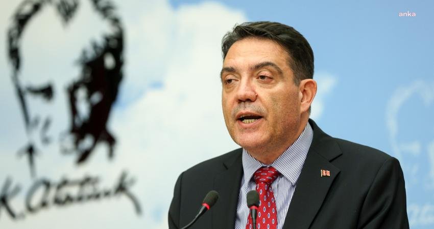 CHP Genel Başkan Yardımcısı Yankı Bağcıoğlu, Kara Harp Okulu resmi