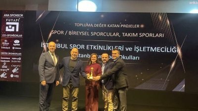 Dünya Gazetesi’nin düzenlediği “2. Toplumsal Fayda Ödülleri”nin spor kategorisindeki ödülü,