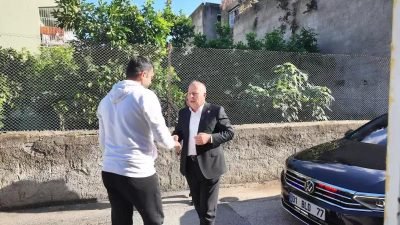 Yüreğir Belediye Başkanı Ali Demirçalı, akülü tekerlekli sandalye ihtiyacını bildiren
