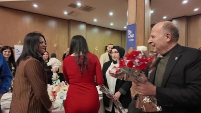 Yüreğir Belediyesi, 24 Kasım Öğretmenler Günü dolayısıyla belediye bünyesinde görev