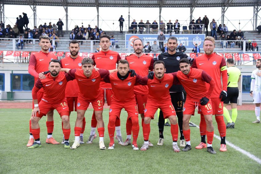 Ankara Süper Amatör Ligi’nin 9. haftasında Kahramankazan Belediyespor, Başkent Hürriyet