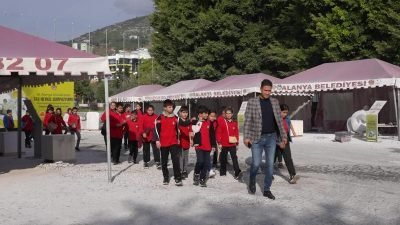 Taşımalı eğitim sistemiyle öğrenim gören Mahmutseydi Hamdullah Emin Paşa Ortaokulu