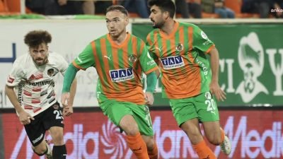Alanyaspor, Süper Lig'in 16. haftasında konuk ettiği Gaziantep FK’yı 3-0