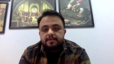 Anahtar Parti kurucularından siyaset bilimci Dr. Nurettin Kalkan, hem sıkışan