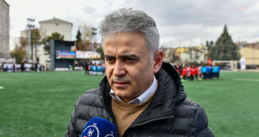 Ankara Büyükşehir Belediyesi, 33 halı sahasıyla amatör futbol kulüplerine ve